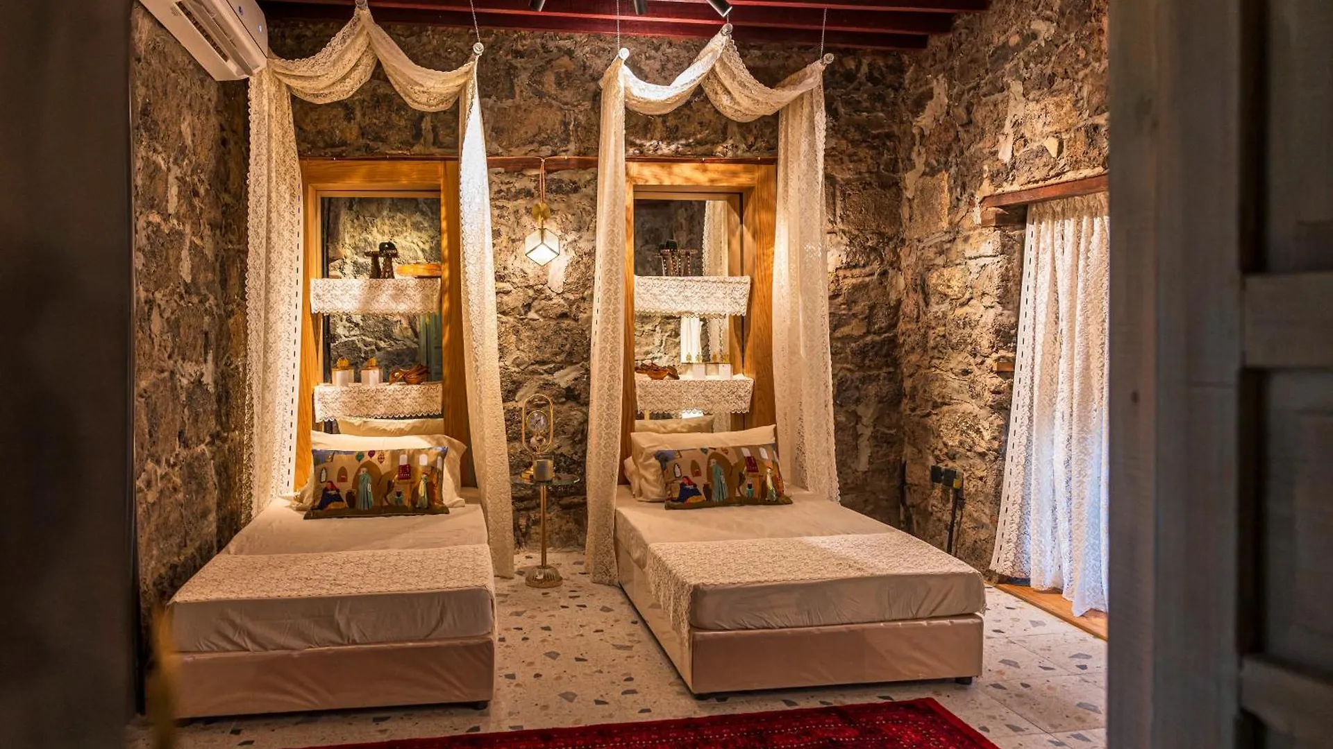 Anarat Boutique Aparthotel Medina